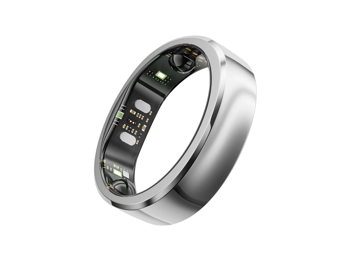 RingConn Gen 3 smart ring with charging case